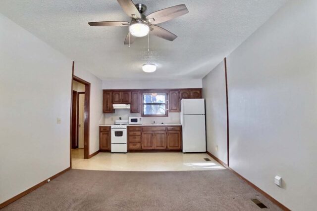 Kenwood Apartments Living Room Kitchen